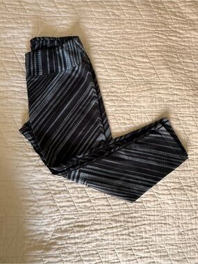 Prana Black & Gray Striped Leggings